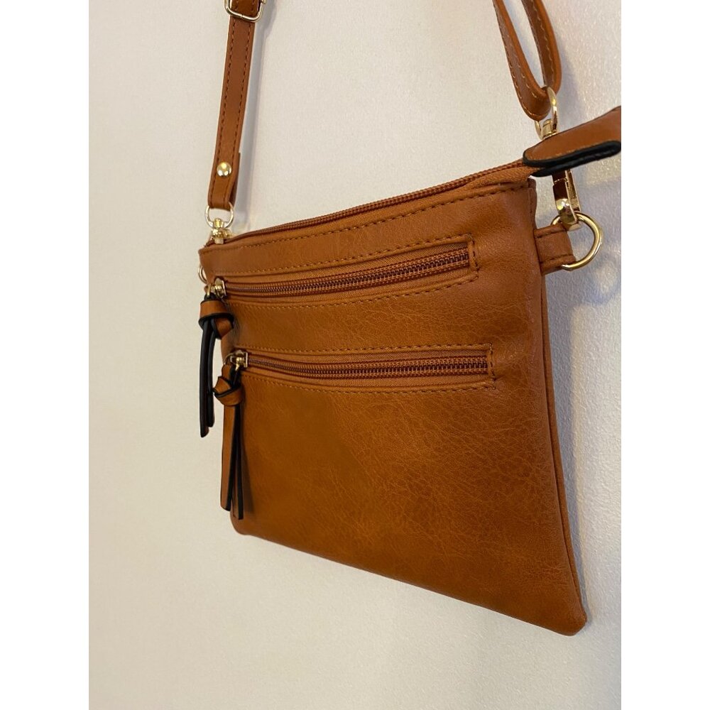 New! Small Tan Faux Leather Crossbody Purse With Adjustable Strap & Polka Dot In - Picture 3 of 6